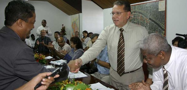 2006